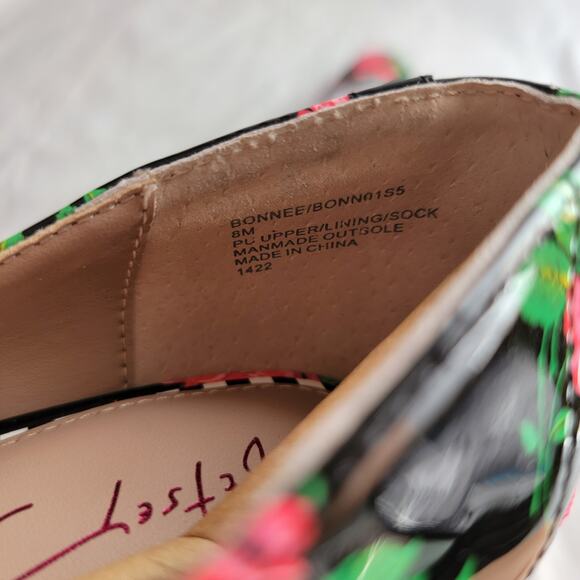 Betsey Johnson Black and Pink Floral Heels - Picture 12 of 14